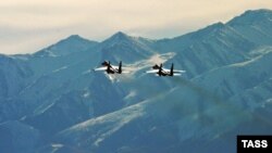 Российские военные самолеты в Кыргызстане. Фото из архива
