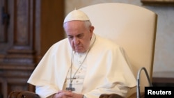Papa Franjo, Vatikan, 3. travnja