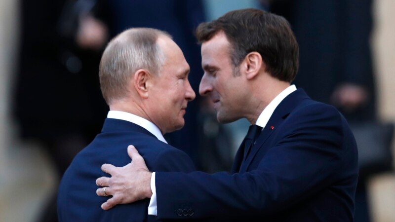 Russia, France Vow More Joint Efforts For Karabakh Peace