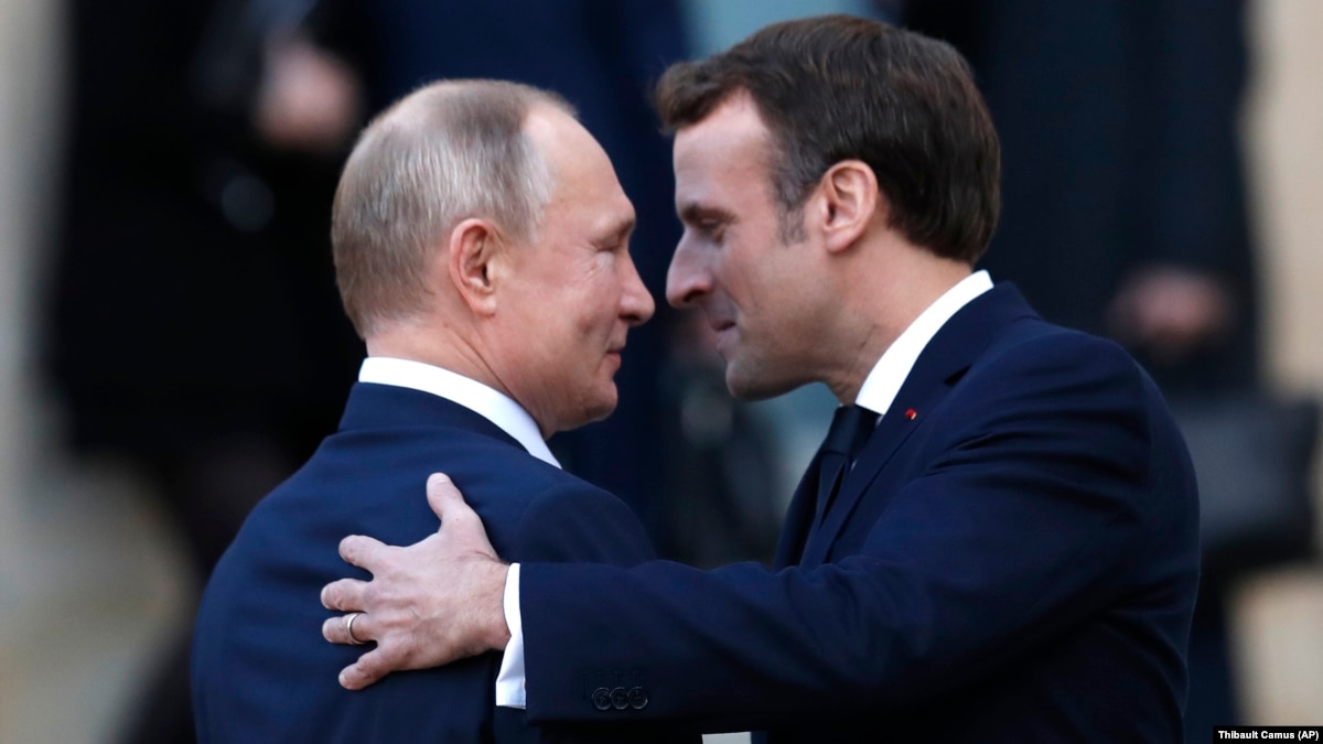 oi5.ru: «Или мы дружим, или нас развалит Россия». Как меняется отношение президента Франции к Путину? «Или мы дружим, или нас развалит Россия». Как меняется отношение президента Франции к Путину?