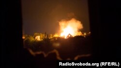 Село Широкине під нічним обстрілом, архівне фото