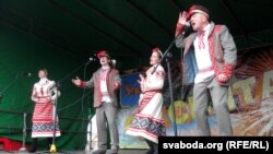Найлепшы ансамбль у беларускіх вышыванках