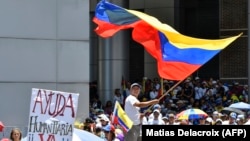 Протесты сторонников лидера венесуэльской оппозиции Хуана Гуайдо 