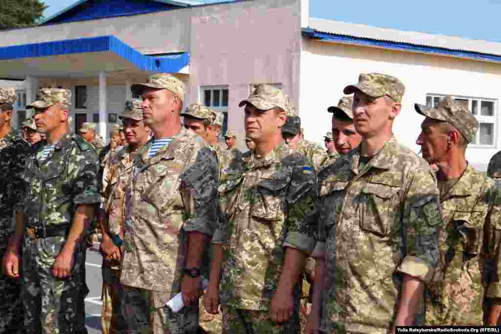 Вшанування пам’яті загиблих в Іл-76 у військовій частині в селищі Гвардійському