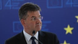 Visoki predstavnik EU za dijalog Kosova i Srbije Miroslav Lajčak poručio je u Prištini da ne može da precizira u kom vremenskom periodu će dve strane postići konačni sporazum.