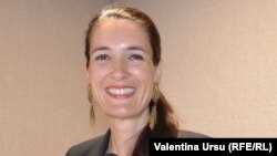 Clotilde Armand, în studioul Europei Libere de la Chișinău