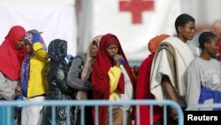 Italian authorities say the the CARA Sant'Anna migrant reception center "was like a cash withdrawal machine for the mafia." (illustrative photo)