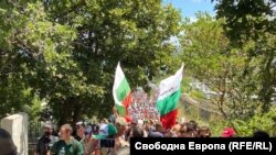 Протест в парку «Росенець» біля пляжу у Бургасі, 11 липня 2020 року