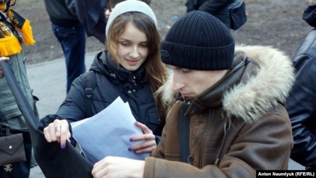 Рыжов на акции памяти жертв теракта в Волгограде, 2013 год