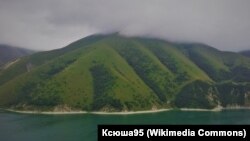 Озеро Кезеной-Ам на границе Чечни и Дагестана. Иллюстративное фото. 