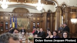 Intilnirea intre presedintele Iohannis-magistrati la care se discuta criza din justitie si referendumul