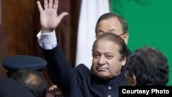 Pakistani Prime Minister Nawaz Sharif says he will resign if an independent commission finds wrongdoing in his family's offshore dealings.