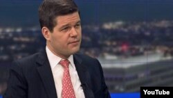 U.S. Assistant Secretary of State Wess Mitchell will meet with Ukrainian officials in Kyiv in mid-November. (file photo)