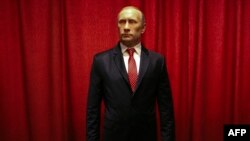 Восковая фигура Владимира Путина в музее сербского города Ягодина