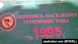 Illýustrasiýa suraty. Türkmenistanda 1995-nji ýylda geçirilen ilat ýazuwynda düşürilen surat.