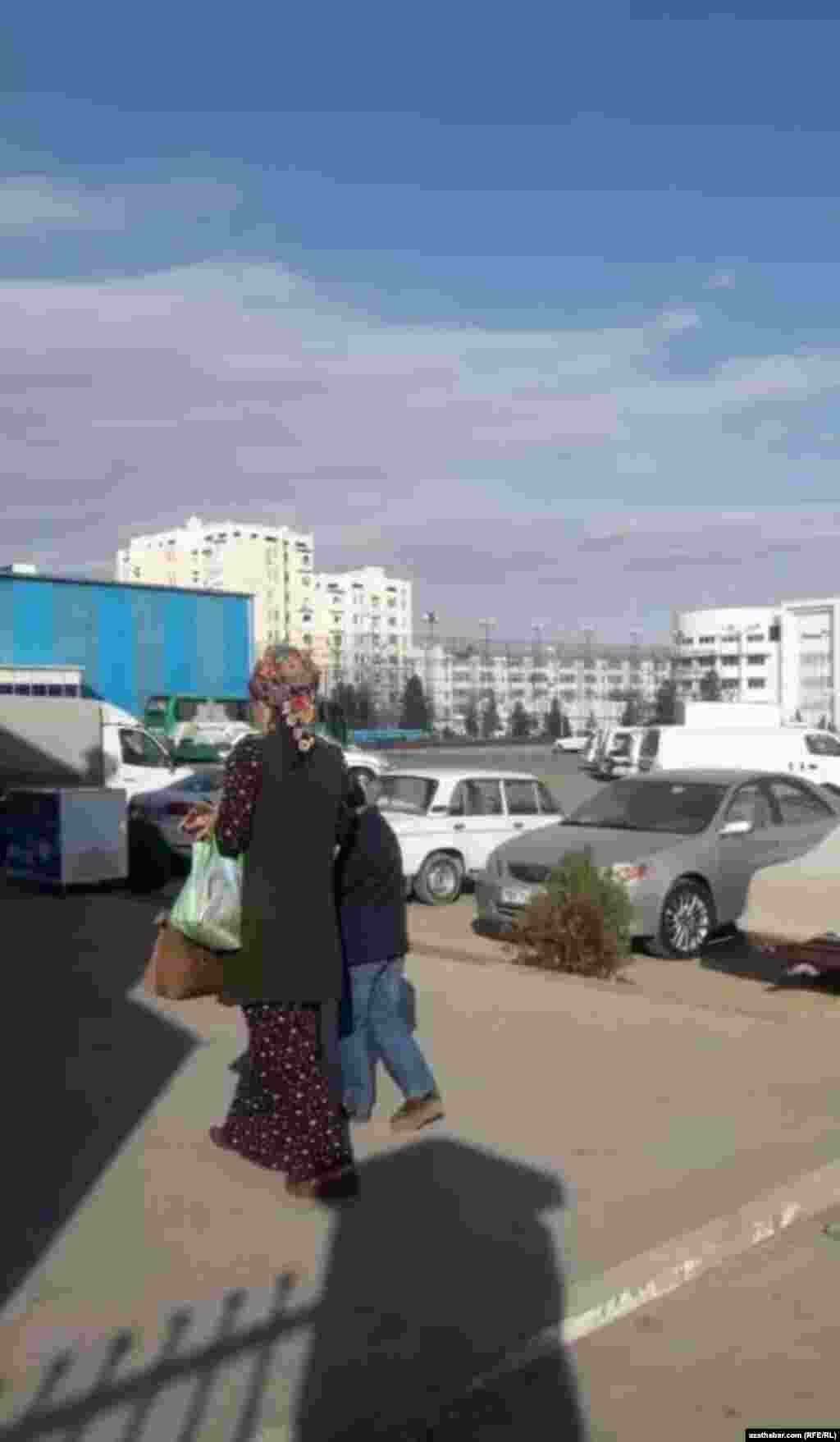 Ашхабадская улица 