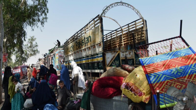 راپور: روان کال په افغانستان کې څه باندې ۳۰ زره کسان بېځایه شوي