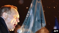 Владимир Некляев на митинге белорусской оппозиции