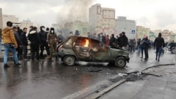 Iranian protesters in Tehran. November 16, 2019