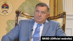 Milorad Dodik, član Predsjedništva BiH, predvodi partije iz entiteta Republika Srpska u zahtjevu za isključenje stranih sudija iz državnog Ustavnog suda