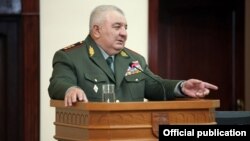 Начальник Генштаба ВС Армении, генерал-полковник Юрий Хачатуров (архив)