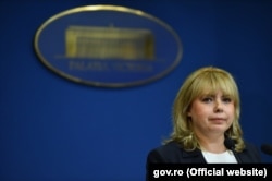 Anca Dragu a condus Senatul României între 21 decembrie 2020 și 23 noiembrie 2021. Acum este guvernatorul Băncii Naționale a Republicii Moldova.