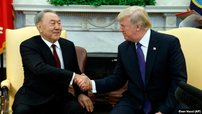 Нурсултан Назарбаев и Дональд Трамп. 16 января 2018 года.