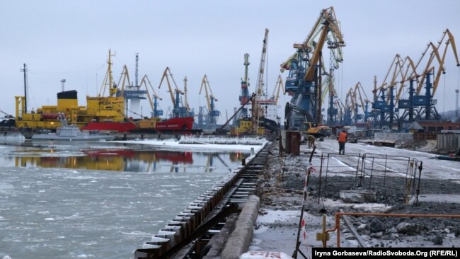 Морський порт Маріуполя