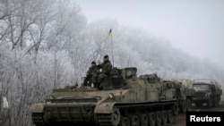Debaltsevedə Ukrayna silahlı qüvvələri 