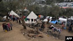 کودکان پناهجو در کمپ موریا، یونان