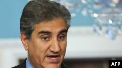 Pakistani Foreign Minister Shah Mehmood Qureshi: "Our government will never surrender our sovereignty."