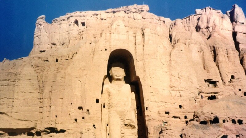 Место, где стояли Бамианские статуи Будды. 20 лет назад их уничтожили талибы