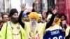  دونده ۱۰۰ ساله بريتانيايی هندی تبار رکورد شرکت در ماراتن را شکست 