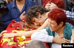 ده‌ها نفر جان خود را طی هفته‌های گذشته در حملات انفجاری مرگبار از دست داده‌اند