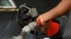 Nestašica goriva na pumpama natjerala je Vladu da reaguje (ilustrativna fotografija)