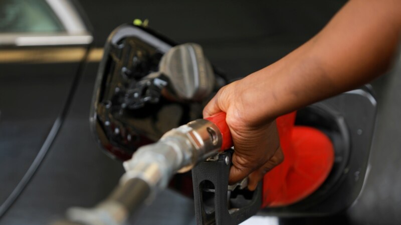 Çka po ndodh me çmimet e benzinës në SHBA?