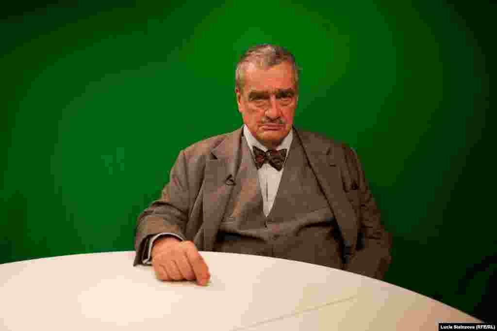 Czech Republic -- Karel Schwarzenberg at Current Time TV, studio, RFE/RL headquaters, Prague, March 5, 2015