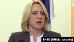 "Nismo pobunjenici nego legalisti, štitimo Ustav", rekla je Cvijanovićeva nakon sastanka sa predstavnicima političkih stranaka i entitetskih institucija povodom odluke Ustavnog suda BiH u vezi sa Zakonom o šumama RS