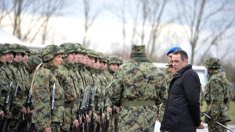 Zapadni ambasadori na vojnoj vežbi na jugu Srbije
