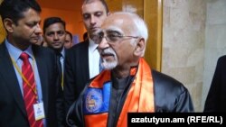 Armenia - India's Vice President Mohammad Hamid Ansari visits Yerevan State University, 26Apr2017