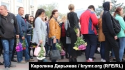 Церемония прощания с погибшими в политехническом колледже. Крым, Керчь, 19 октября 2018 года