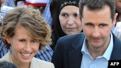 Сирия президенті Башар әл-Асад әйелі Асма әл-Асадпен бірге. Дамаск, 30 маусым 2011 жыл