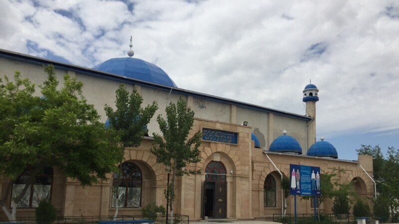 Министерство: нормы о «сносе мечетей близ школ» в апреле не принимались