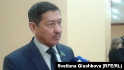 Мәжіліс депутаты Абай Тасболатов. Астана, 28 қаңтар 2015 жыл.