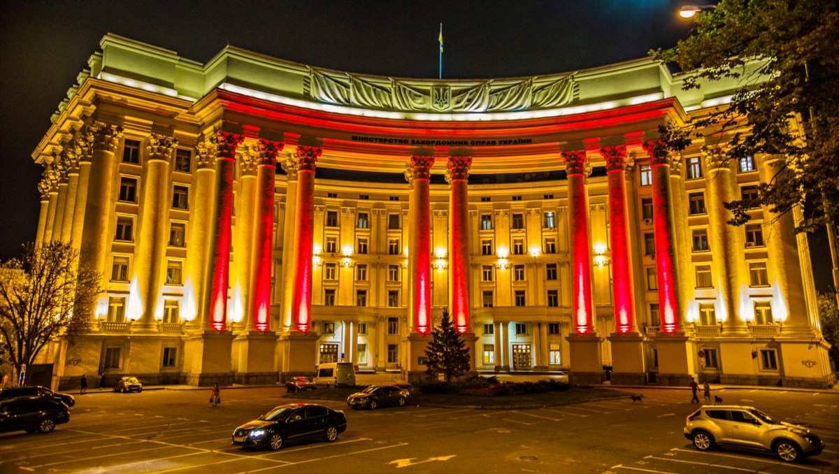 Речник МЗС назвав «безглуздими юридичними фантазіями» заяви Москви про існування СРСР