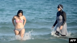 Gdje su granice prava na izbor: Bikini i burkini