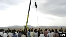 A public hanging in Darzin, eastern Iran