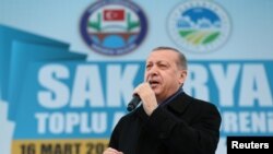 Turkish President Tayyip Erdogan (file photo)