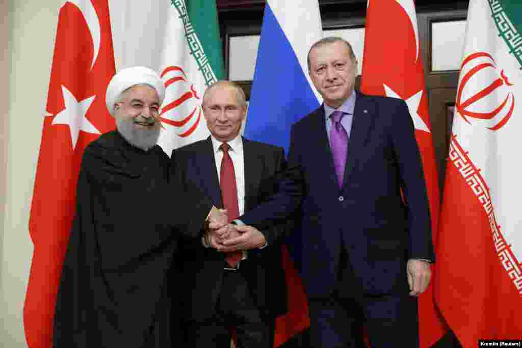 РУСИЈА / ТУРЦИЈА / ИРАН - Претседателите на Турција, Русија и Иран се договорија да се сретнат во Истанбул за да разговараат за конфликтот во Сирија, соопшти неименуван извор од турскиот претседателски кабинет.