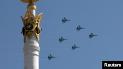 Қазақстан әскери ұшақтары. Астана, 7 мамыр 2014 жыл. (Көрнекі сурет)